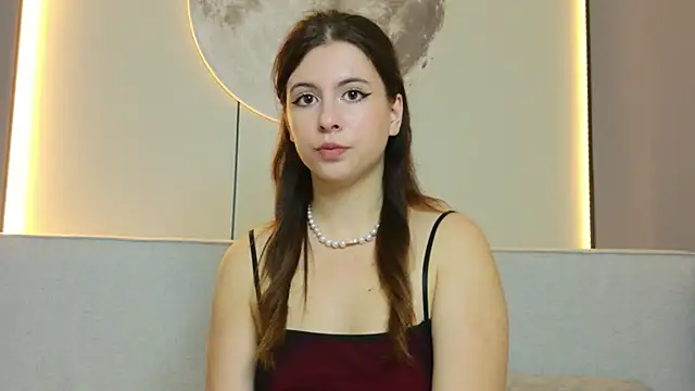צ'אט XXX בשידור חי של Akira_Halls