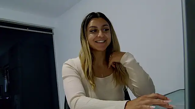 NicolePlay Live XXX-Chat