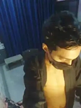 Ritik_18 Live XXX Chat