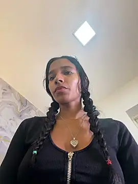 ScarletEvanss_ Chat XXX in diretta