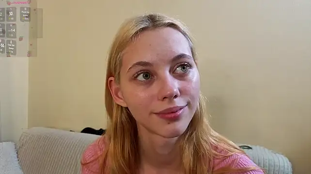 دردشة HarriettKitty الجنسية المباشرة