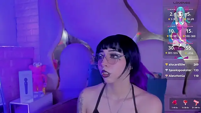 Niina_sssy – Naživo XXX chat
