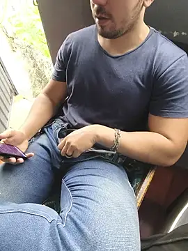 jacson_w8: απευθείας συνομιλία ΧΧΧ