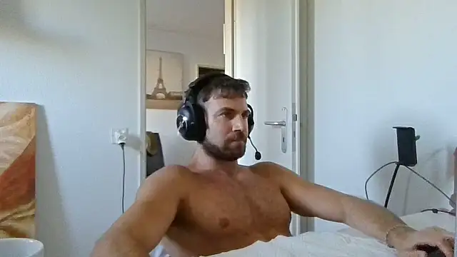 alpha-hunk: онлайн-секс-чат
