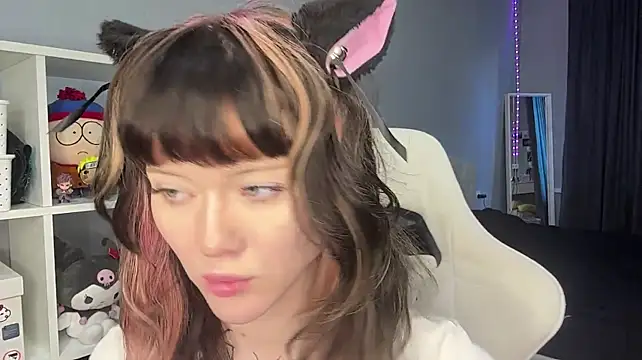 ShadowBarbie – Naživo XXX chat