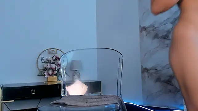 Czat XXX na żywo – Maddyluxe