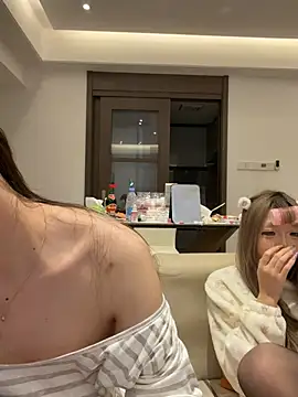 yyydgda 라이브 XXX 채팅
