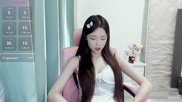 Puff-521 Live XXX-chat