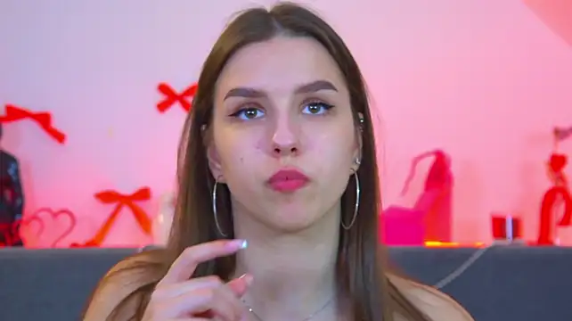 AliceAtkins – Naživo XXX chat
