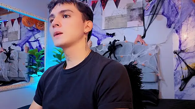 Axel_Ryder élő XXX-chatje