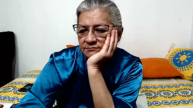 candy_mature_'s Live XXX Chat