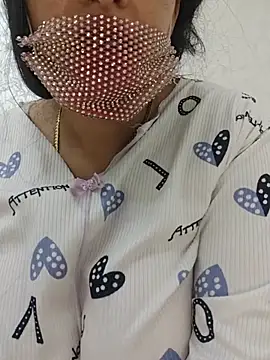 _Zinaa – Naživo XXX chat