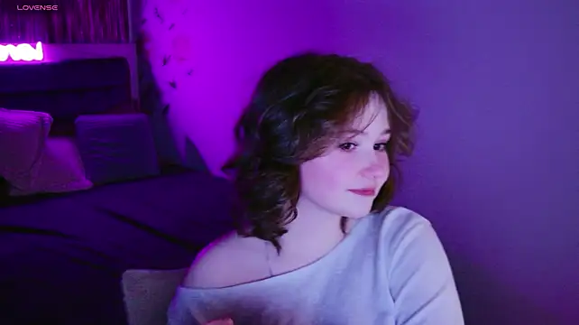 AliceFervent – Naživo XXX chat