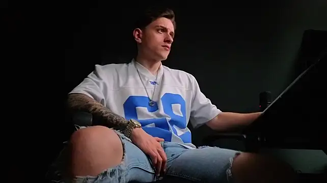 Chat XXX ao vivo de FelixStarkk