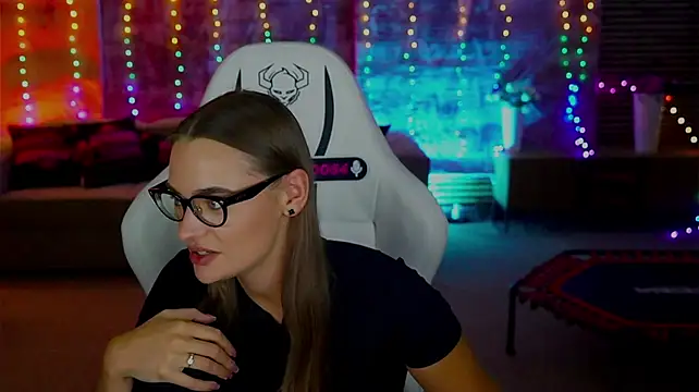 Themis_054 – Naživo XXX chat