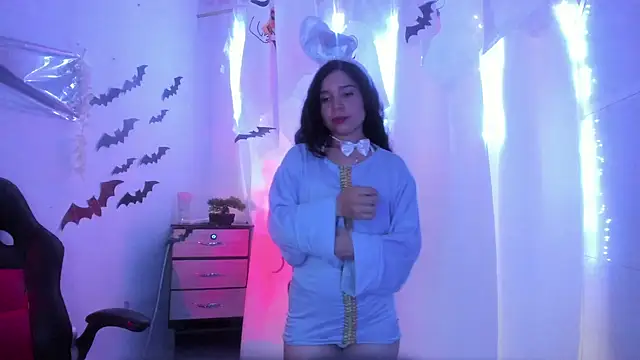 Milly-Way Adlı Modelin Canlı XXX Sohbeti
