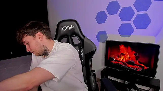 Chris_Tyson – Naživo XXX chat