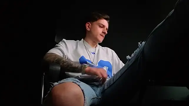 FelixStarkk Live XXX-chat