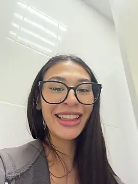Aria51 – webcam-show
