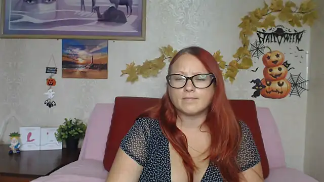 XXX chat uživo modela Lilia4joy