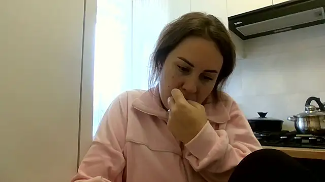 MeadowEyes' Live XXX Chat