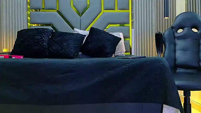 Czat XXX na żywo – ALANNFERRER