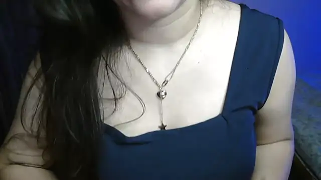HotNiyathi লাইভ XXX চ্যাট