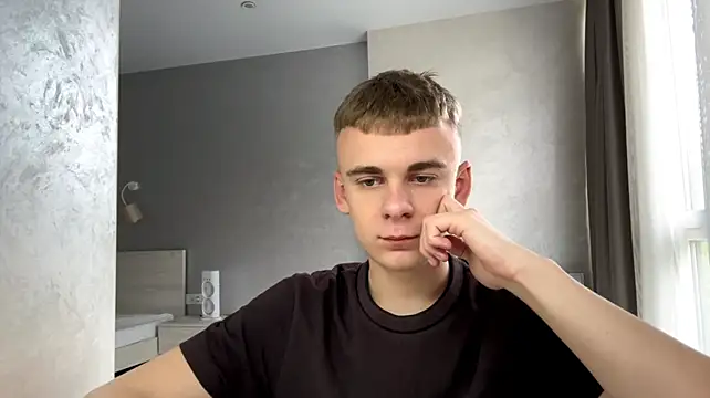 Онлайн чат XXX SoloFury