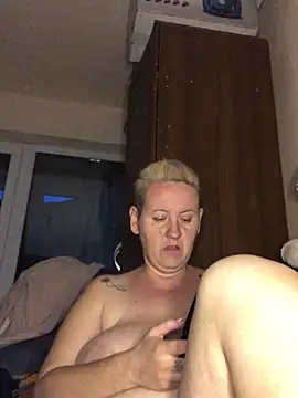 SofiaAmour's Live XXX Chat
