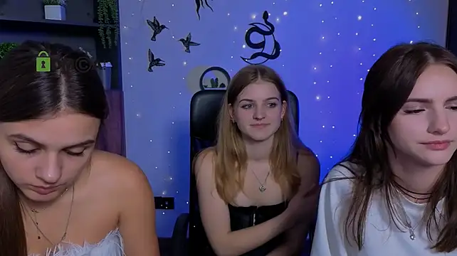 lisa_dark_ Obrolan Langsung XXX