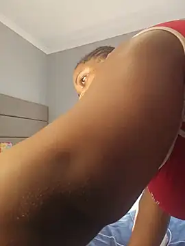 Chat +18 de Kinkyphatass ao vivo
