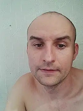 Yarko777 Adlı Modelin Canlı XXX Sohbeti