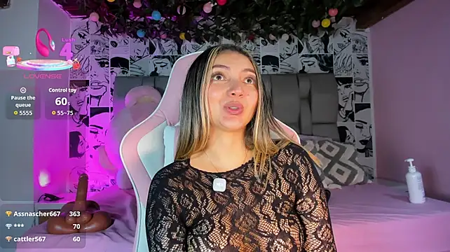 Živý XXX chat LucyRosse