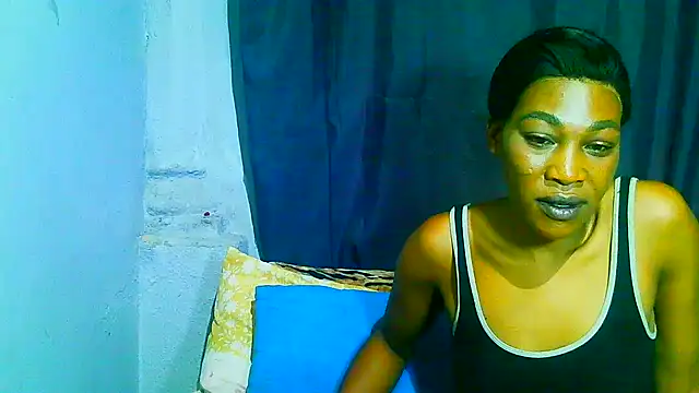 freaky_naughty Chat XXX in diretta