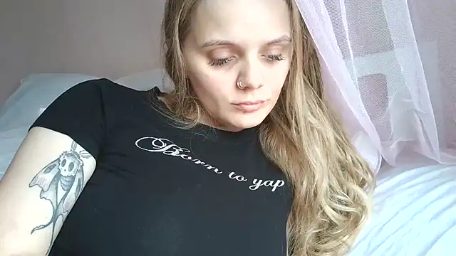 CherrysGotCakes – Live XXX-chat