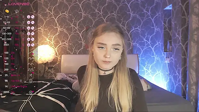 Chat XXX en directo de MiaMiaMeow