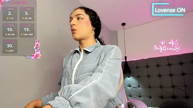 Chat +18 de scarletcherry18 ao vivo