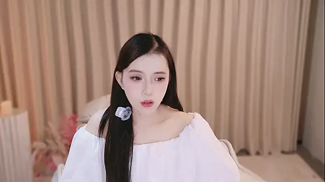 Selena-ya – Live XXX-chat