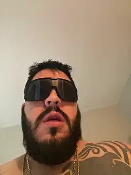 GLOGLOGLOOOO Chat XXX live