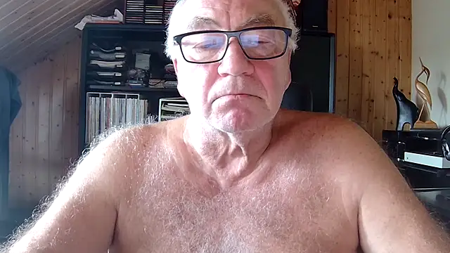 biggandybig XXX чат на живо