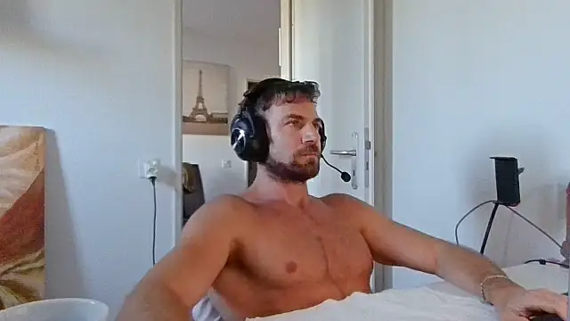 alpha-hunk Live XXX-Chat