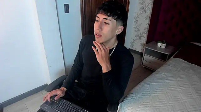 Gerard_evans_ Live XXX Chat