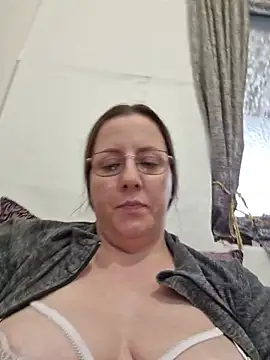 Goodass7's Live XXX Chat