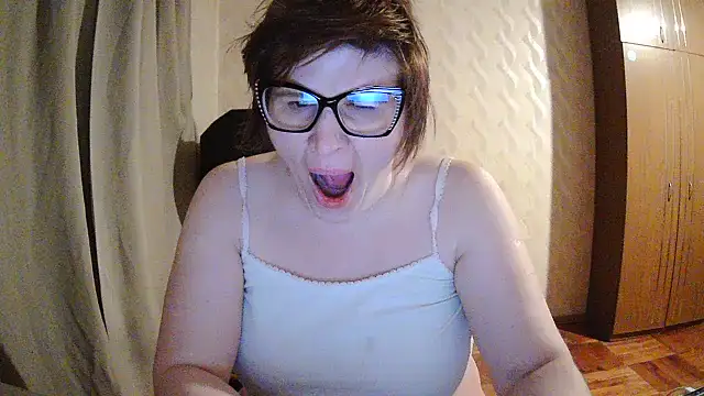 Jolinaha – Naživo XXX chat