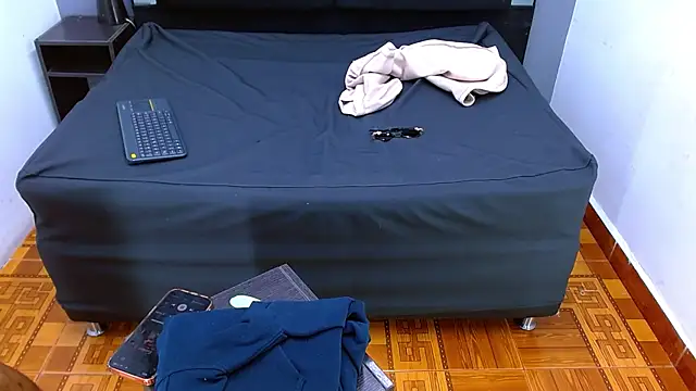Maximo_JuliのライブXXXチャット