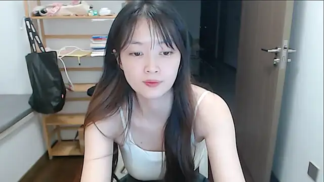 Chat XXX en directo de Mimi-cnbaby