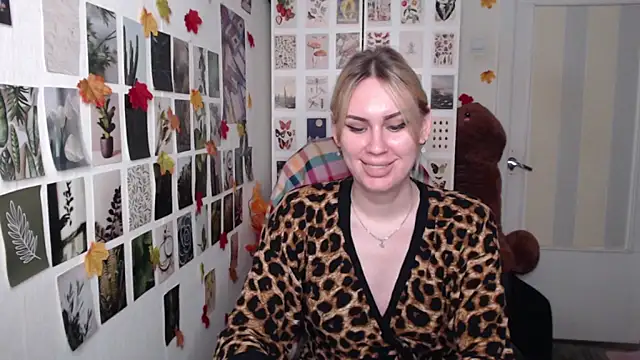 CapriScorpion live XXX chat