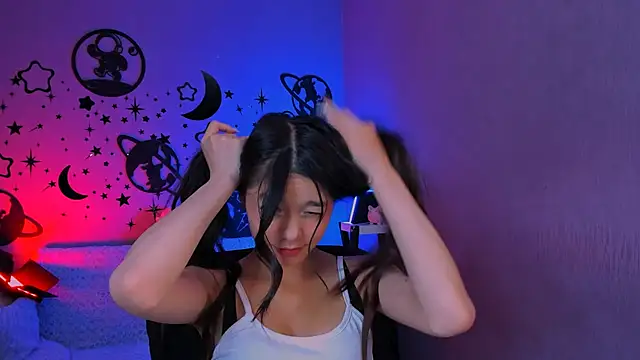 itscharllieen Live XXX chat