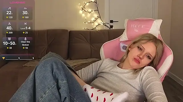 Lilly-Jhonas – Naživo XXX chat