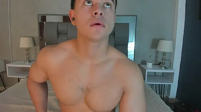 XXX chat uživo modela Charlie___Musk